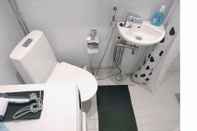 Toilet Kamar 2ndhomes Kamppi Apartments 1