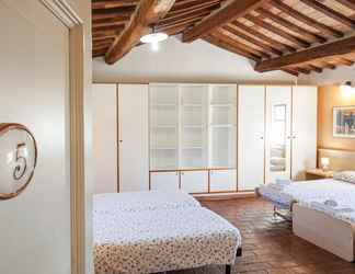 Kamar Tidur 2 Hotel Massa Vecchia