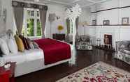 Kamar Tidur 6 Taylors Hill