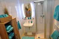 In-room Bathroom Apartment an den Quellen