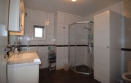 Toilet Kamar 5 Solferie Holiday Home Gangdalslia