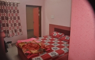 Kamar Tidur 7 Hotel Khatri