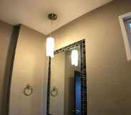 In-room Bathroom 4 Sukanda Pool Villa Huahin