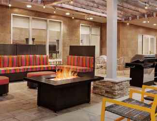 Lobby 2 Home2 Suites by Hilton Woodbridge Potomac Mills