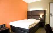 Kamar Tidur 4 Hotel Roermond Next Door