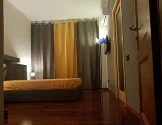 Kamar Tidur 2 B&B Brunda