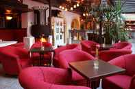 Bar, Cafe and Lounge Schlosshotel Neufahrn