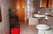 Toilet Kamar 2 B&B Babbai Giommi