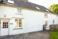 Exterior Farm Cottage