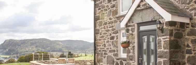 Exterior Pen Y Bryn Cottage