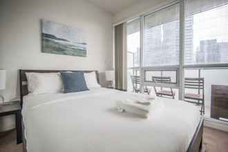 Bedroom 4 Sarkar Suites - Maple Leaf Square