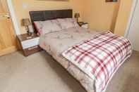 Bedroom Crinan Canal Cottage