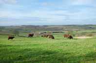 Nearby View and Attractions Woodstock Lodge