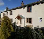 Exterior 2 Dairy Cottage