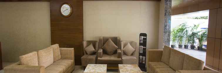 Lobi Crossway Parklane Airport Hotel Chennai