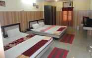 Kamar Tidur 4 Green Valley Hotel