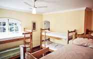Bedroom 4 Canguru Hostel Paraty