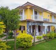 Exterior 2 Canguru Hostel Paraty