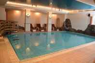 Swimming Pool Hotel-Restaurant Berghof