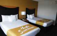Bedroom 2 Days Inn by Wyndham Absecon Atlantic City Area