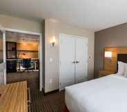 Bedroom 6 TownePlace Suites by Marriott Portland Beaverton