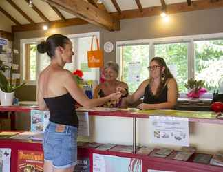 Lobby 2 Camping du Lac de Saint-Pardoux