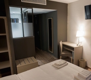 Phòng ngủ 2 Hôtel Saint Roch Montpellier