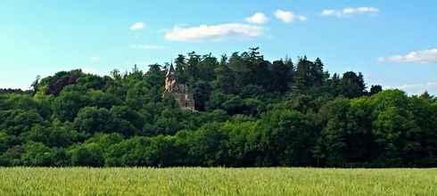 Exterior 4 The Archeologist Home-Chateau Le Mur