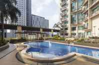 Swimming Pool McKinley Park Residences near St Lukes