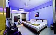 Bedroom 4 Hotel Royal