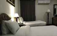 Bedroom 3 Javson Airport Hotel