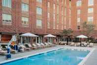 Swimming Pool The Alida, Savannah, a Tribute Portfolio Hotel