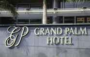 Luar Bangunan 2 Grand Palm Hotel