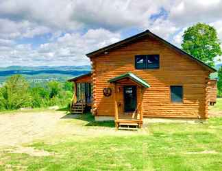 Bangunan 2 Majestic Vista Mountainside Cabin in Dalton, NH - by Bretton Woods Vacations