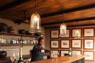 Bar, Kafe dan Lounge Fugitives' Drift Lodge