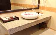 ห้องน้ำภายในห้อง 7 Daosavanh Resort & Spa
