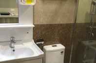 In-room Bathroom 5F15 Your home baguio