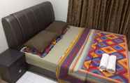 Kamar Tidur 3 Lawang Suite Basic Roomstay