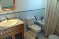 Toilet Kamar Apartamento Jardines M2-1B