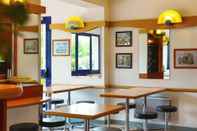 Bar, Cafe and Lounge ibis budget Orléans Nord Saran