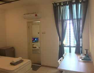 Kamar Tidur 2 Lawang Suite Corner Roomstay 2