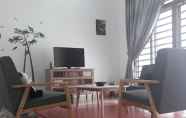 Common Space 5 Tampoi Homestay