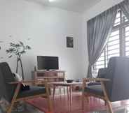 Common Space 5 Tampoi Homestay