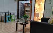 Lobi 5 Pujiang Home Lodging Minhang Rd