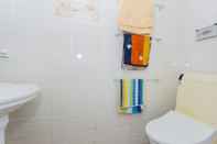 In-room Bathroom Pujiang Home Lodging Jiaotong Rd