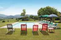 Swimming Pool Tenuta Monti