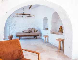 Lobby 2 Materiis Trulli e Natura