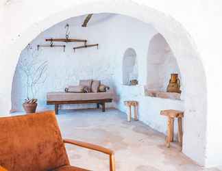 Lobby 2 Materiis Trulli e Natura