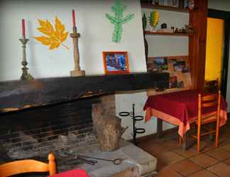 Lobi 2 Hostal del Coll