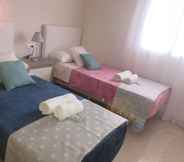 Bilik Tidur 5 Manilva Playa SPA Resort 2-2 apartment B12F